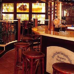Hotel Brauhaus Zur Krone Бергхайм Екстериор снимка